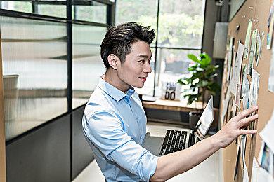 《星球大战：法外狂徒》不像育碧罐头：没有爬塔开图